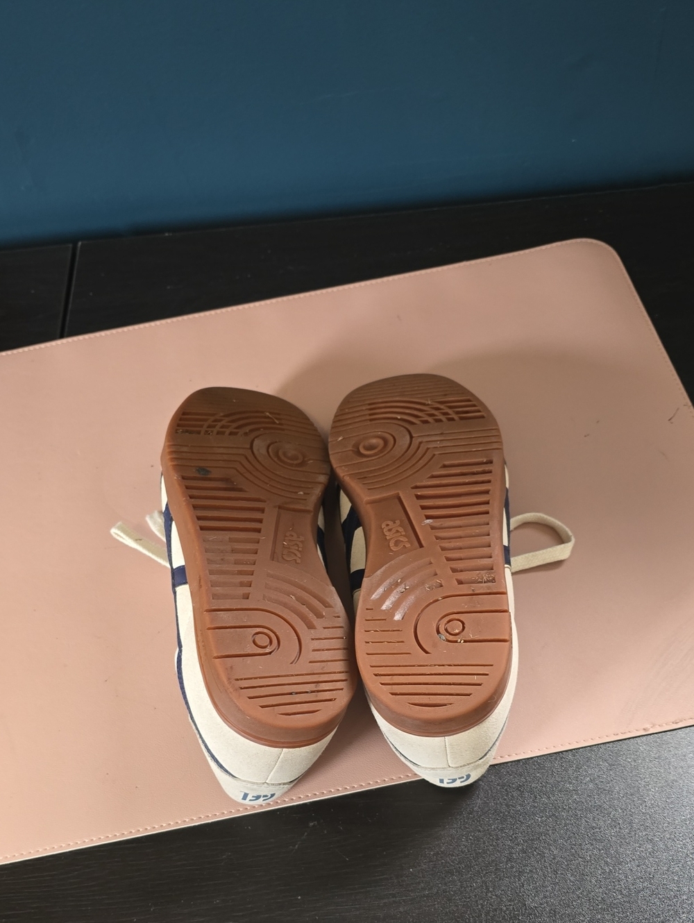 Asics Gel Vickka - Picture 5 of 9